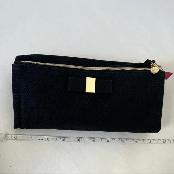 Victoria Secret Fold-Over Classic Black With Bow Wristlet Clutch Bag NWT - Picture 7 of 11